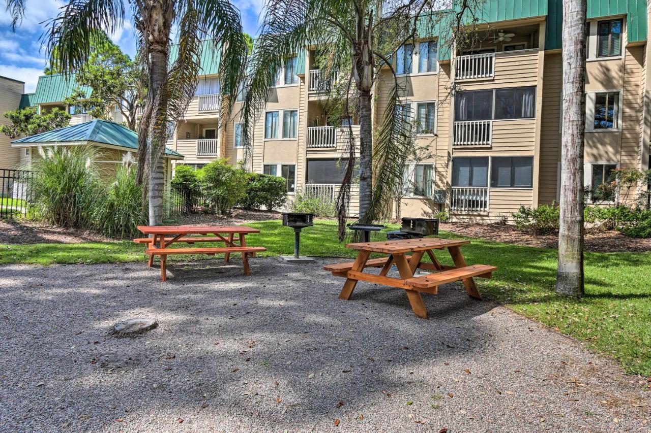 Colorful Hilton Head Condo With Beach And Pool Access! Хилтон-Хед-Айленд Экстерьер фото